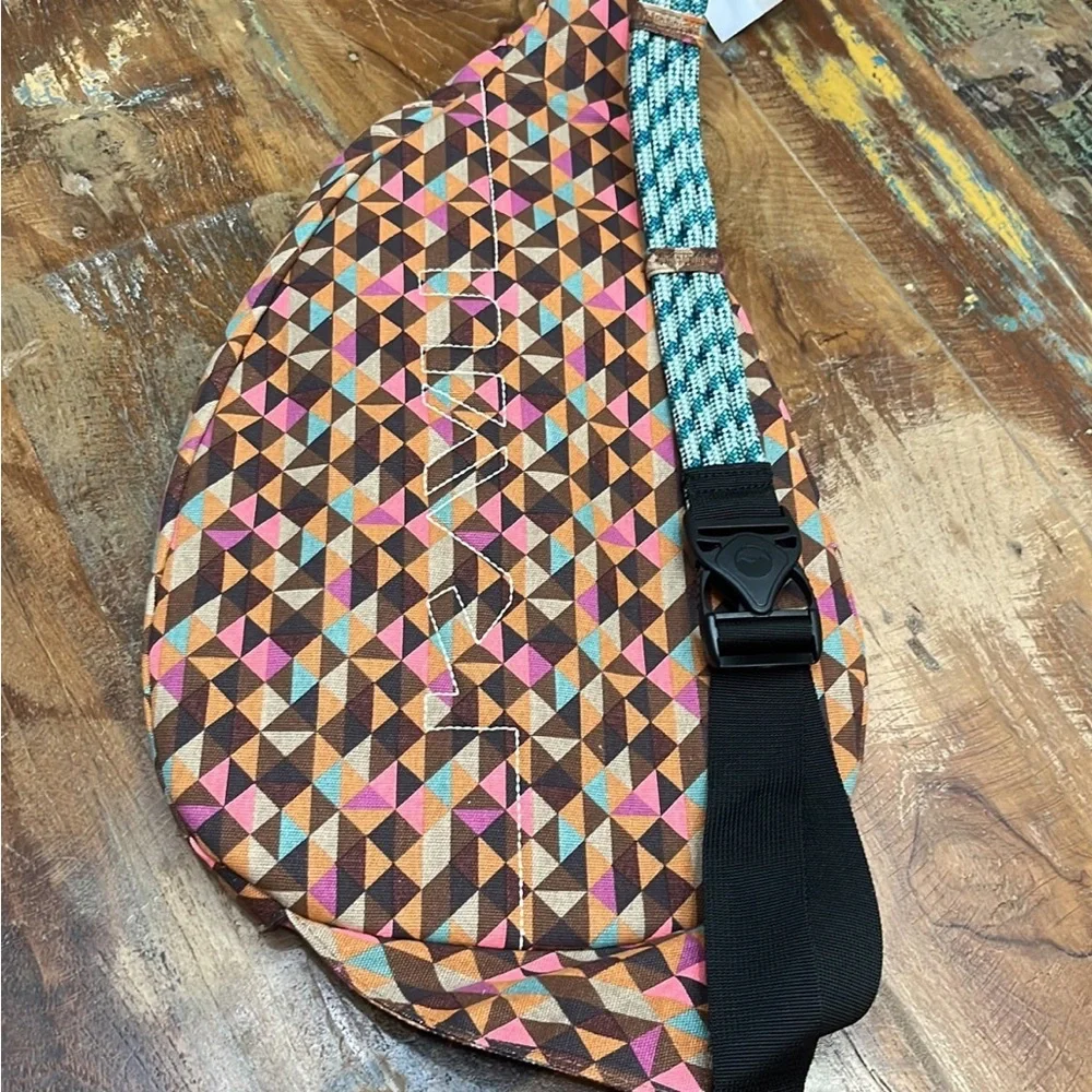 NWT Kavu Rope Bag-Jumble Dash